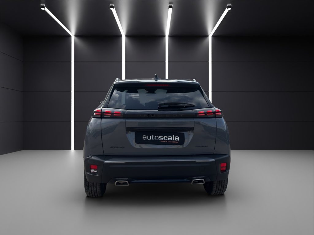 PEUGEOT 2008 Hybrid 136 e-DCS6 Allure - 4