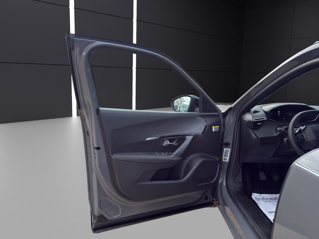 PEUGEOT 2008 PureTech 100 S&S Allure - 11