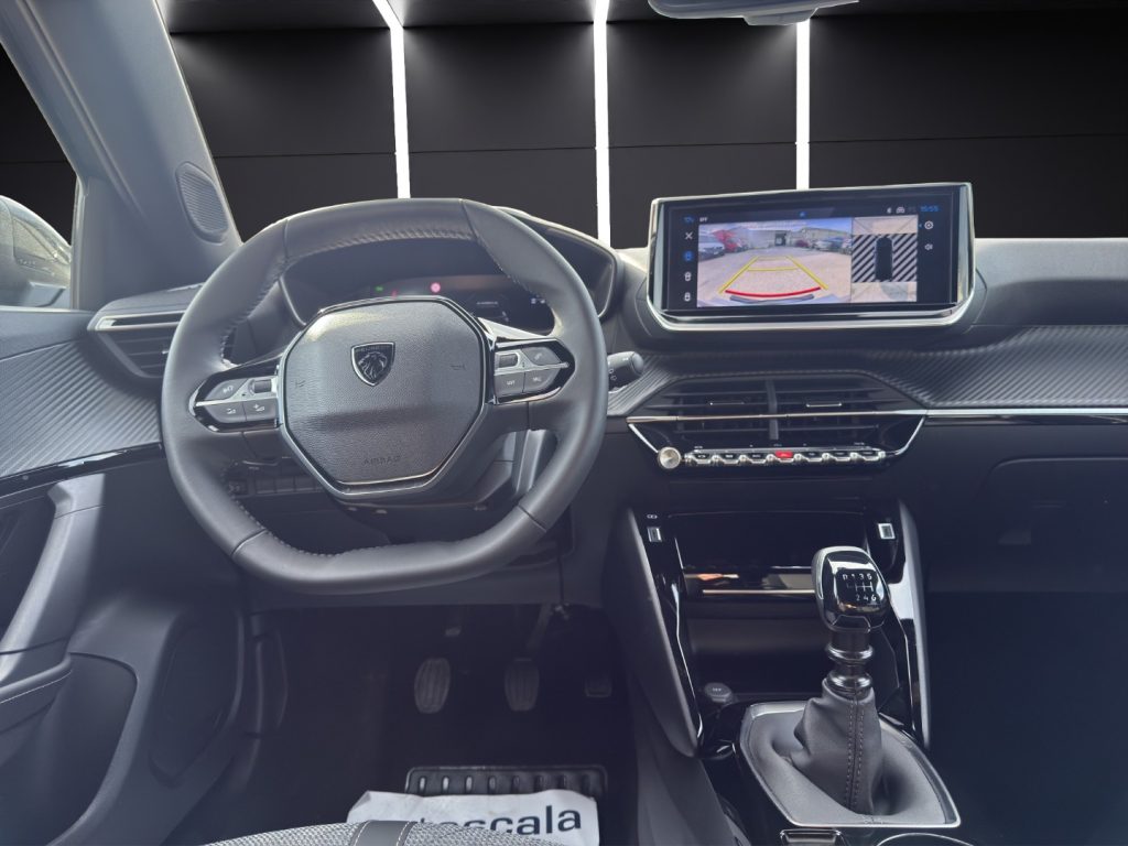 PEUGEOT 2008 PureTech 100 S&S Allure - 13