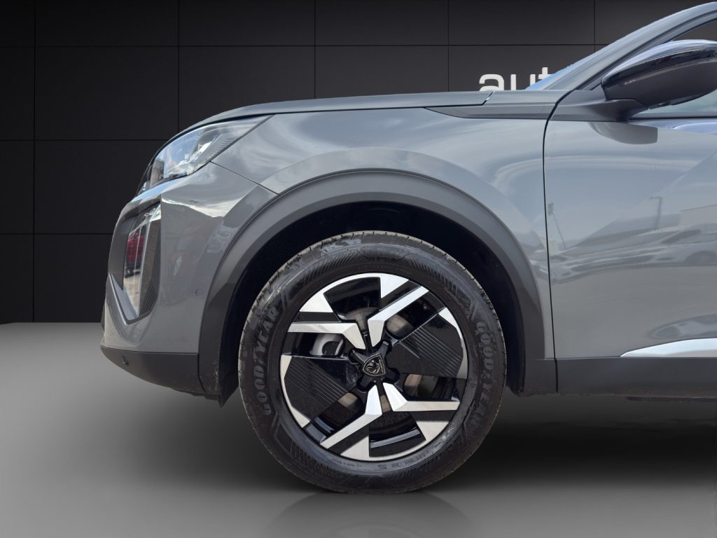 PEUGEOT 2008 PureTech 100 S&S Allure - 20