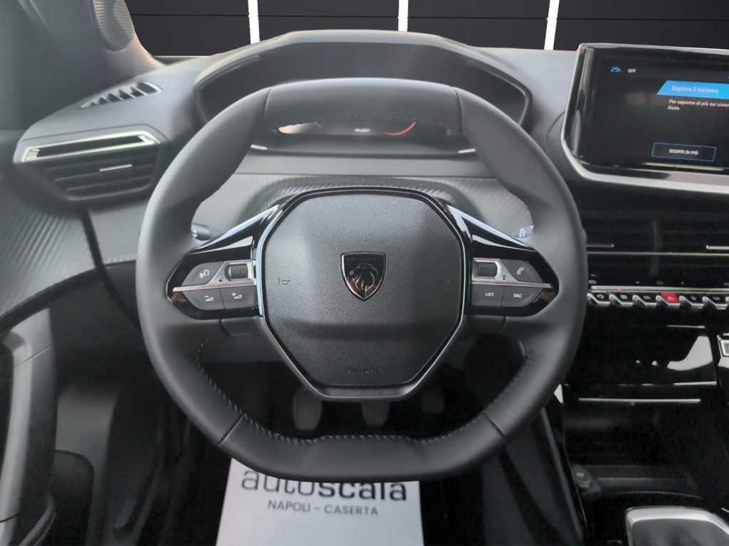 PEUGEOT 2008 PureTech 100 S&S Allure - 16