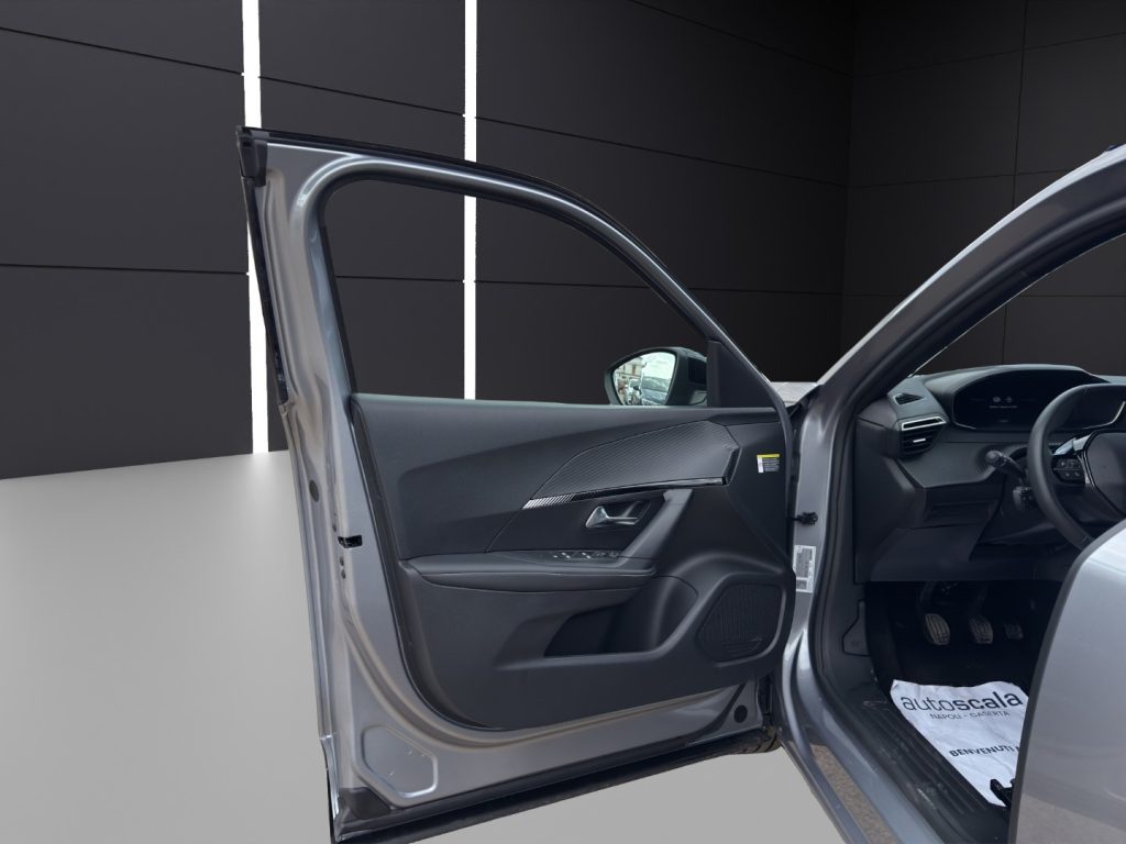 PEUGEOT 2008 PureTech 100 S&S Allure - 12