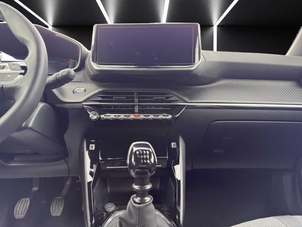 PEUGEOT 2008 PureTech 100 S&S Allure - 15