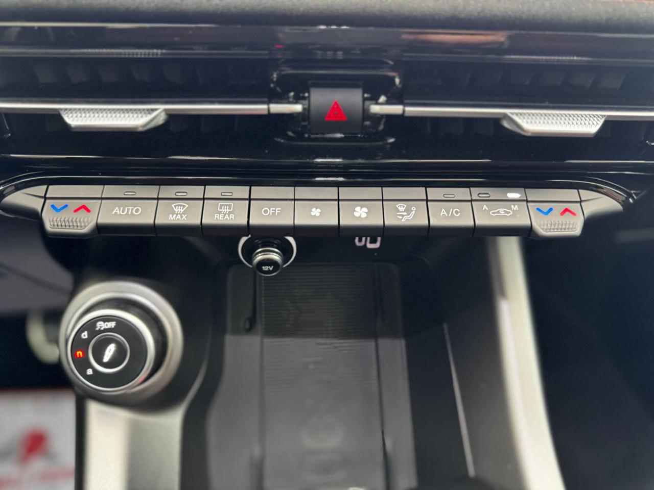 ALFA ROMEO Tonale 1.5i 160cv MHEV TCT7 Veloce (Tetto/Auto/APP/Led) - 32