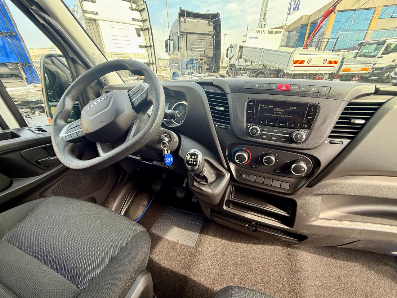 IVECO DAILY  35c140 - 11