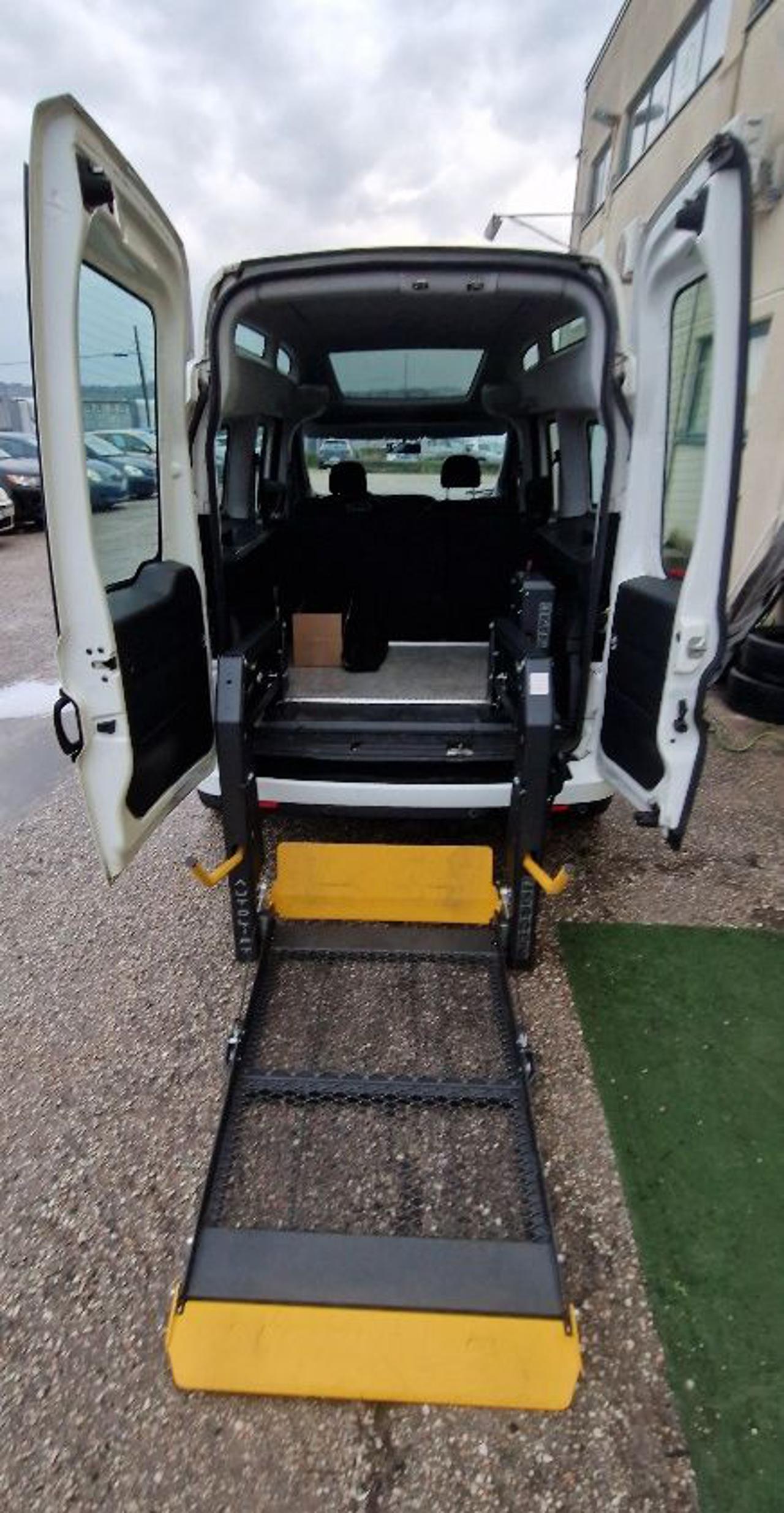 FIAT Doblo 1.6 MJT 120CV XL Maxi M1 5+1 Trasporto disabili - 6