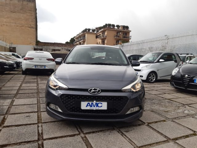 HYUNDAI i20 Grigio metallizzato