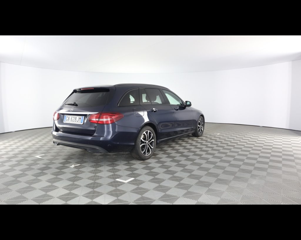 MERCEDES-BENZ CLA sse C SW 220 d Premium auto - 8