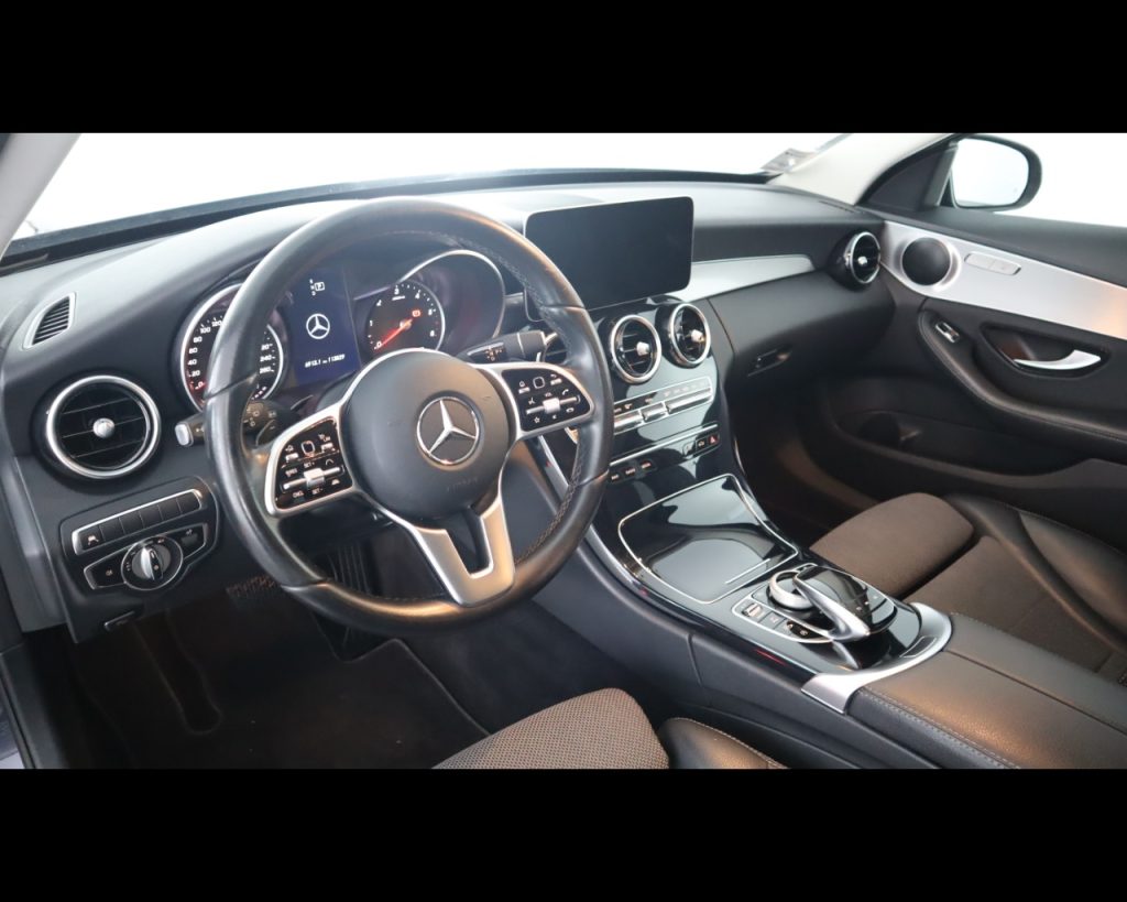 MERCEDES-BENZ CLA sse C SW 220 d Premium auto - 13