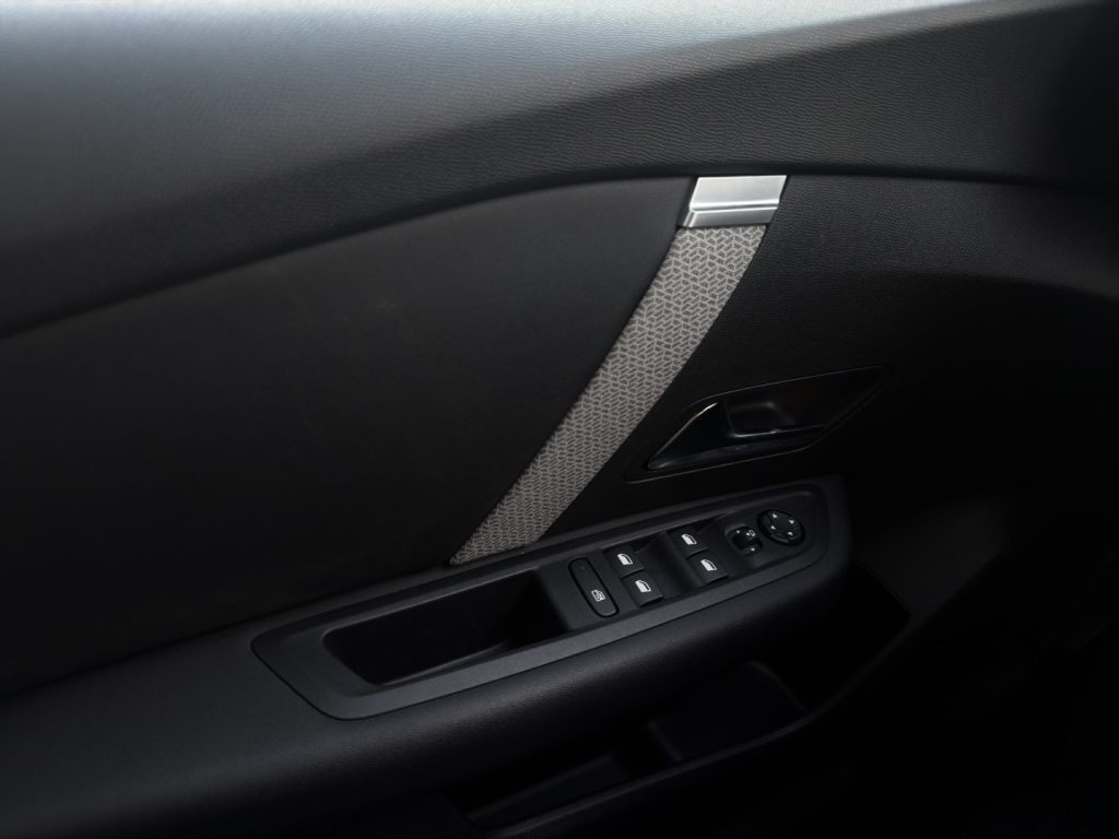 CITROEN C4 PureTech 130 S&S EAT8 Max - 12