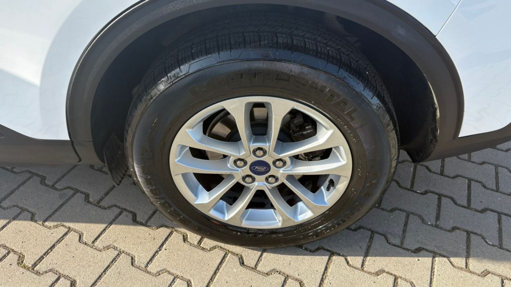 FORD Kuga 1.5 EcoBlue 120 CV aut. 2WD TITAM BUS*IVA ESPOSTA* - 6