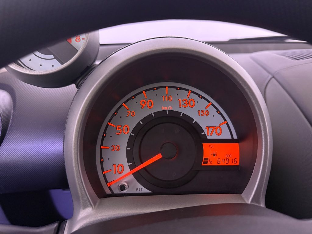 PEUGEOT 107 1.0 68CV 5p. Sweet Years - 16