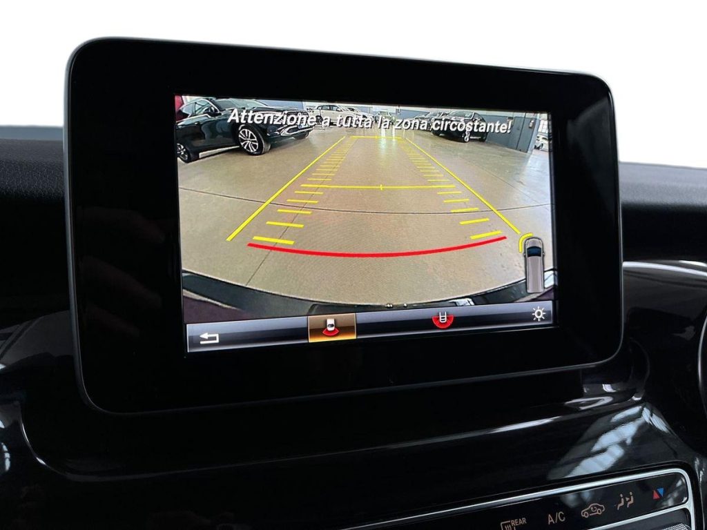 MERCEDES-BENZ V 250 d Automatic 4Matic Premium Long - 12