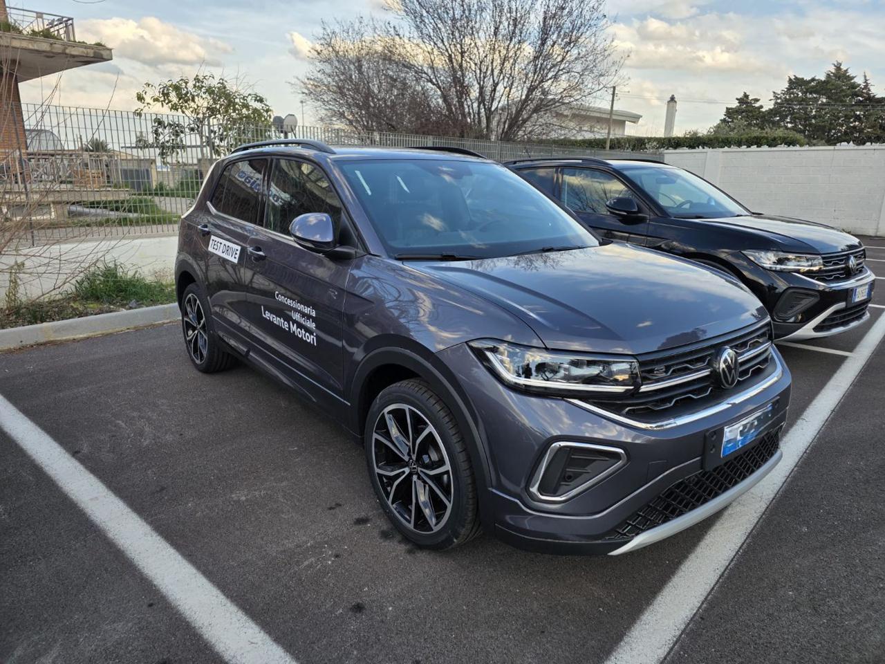 VOLKSWAGEN T-Cross 1.0 TSI 115 CV DSG R-Line - 2