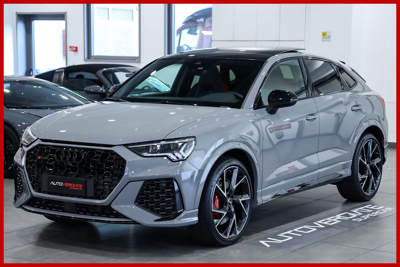 AUDI RS Q3