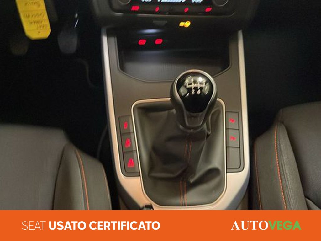 SEAT Arona 1.0 ecotsi fr 95cv - 11