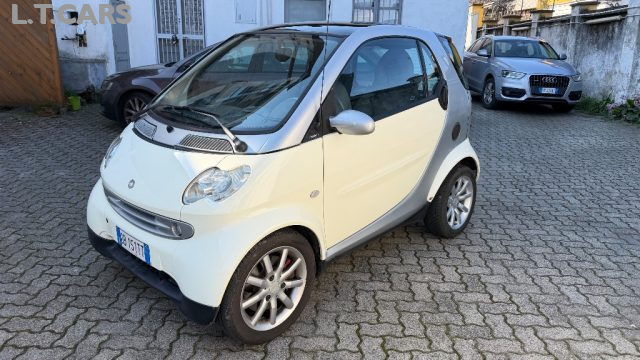 SMART ForTwo Bianco pastello