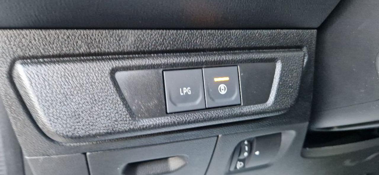 DACIA Sandero Stepway 1.0 TCe ECO-G Extreme Up - 5