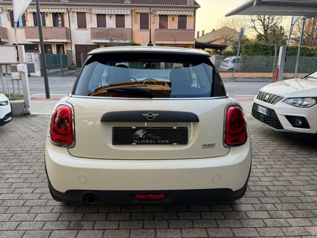MINI One 1.5 One 75 CV - 6