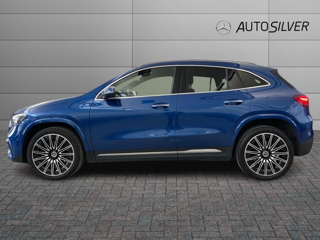 MERCEDES-BENZ GLA 250 e EQ AMG Line Premium auto - 6