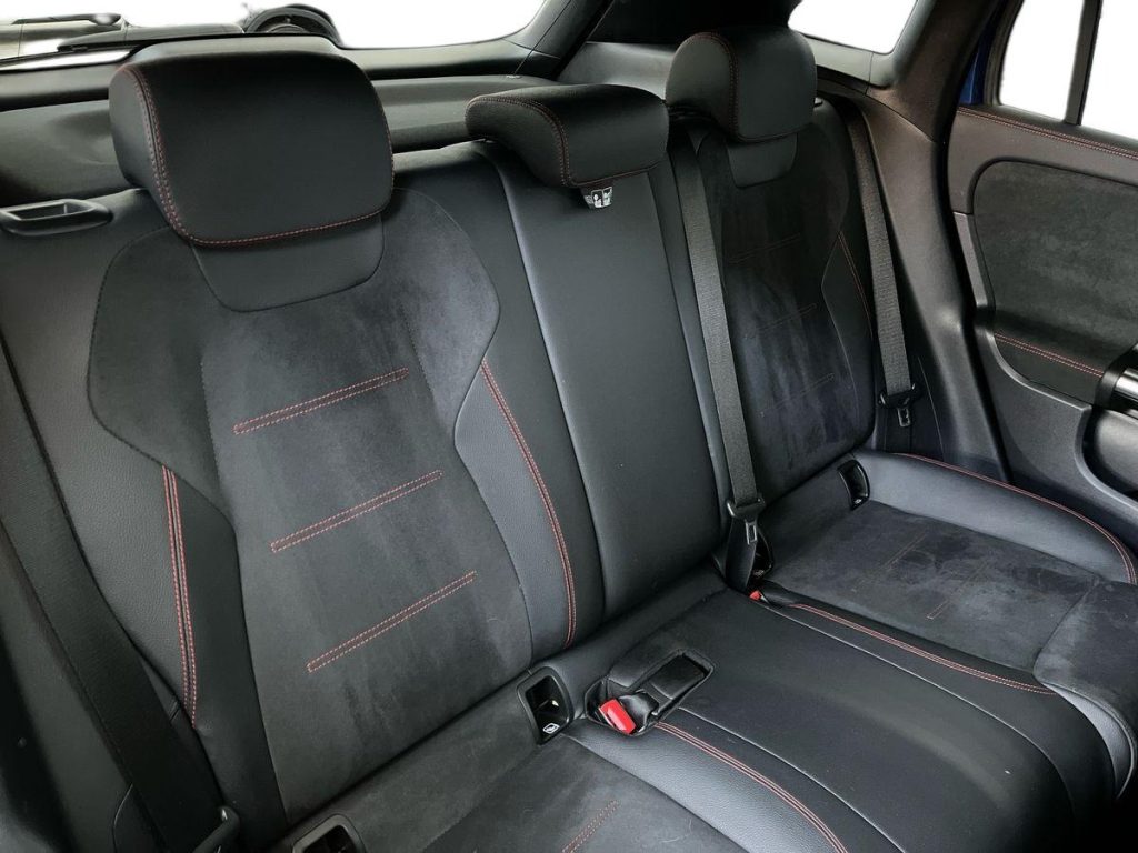 MERCEDES-BENZ GLA 250 e EQ AMG Line Premium auto - 15