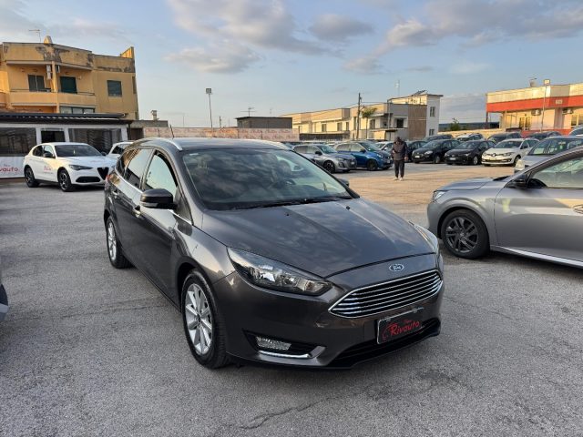 FORD Focus Grigio scuro perlato
