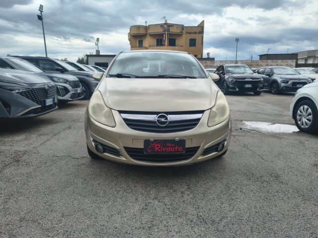 OPEL Corsa Bronzo pastello