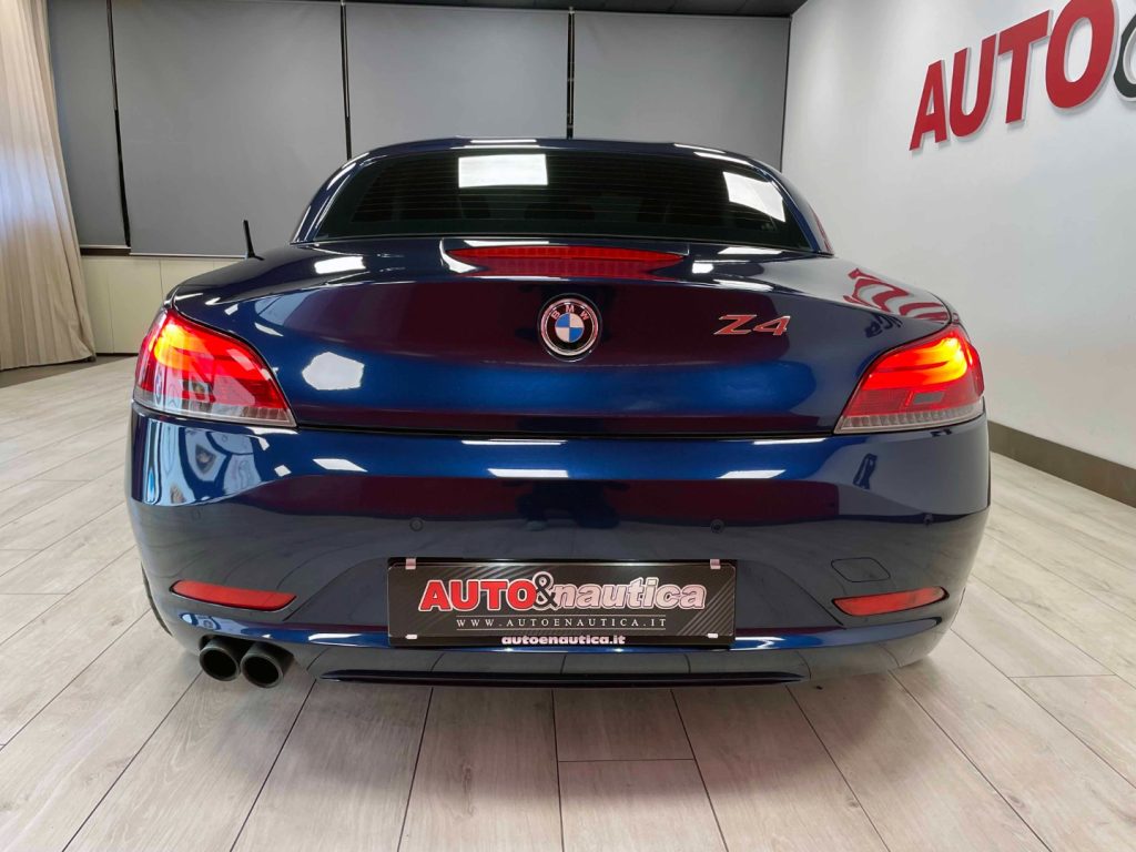 BMW Z4 SDRIVE 23I - 10