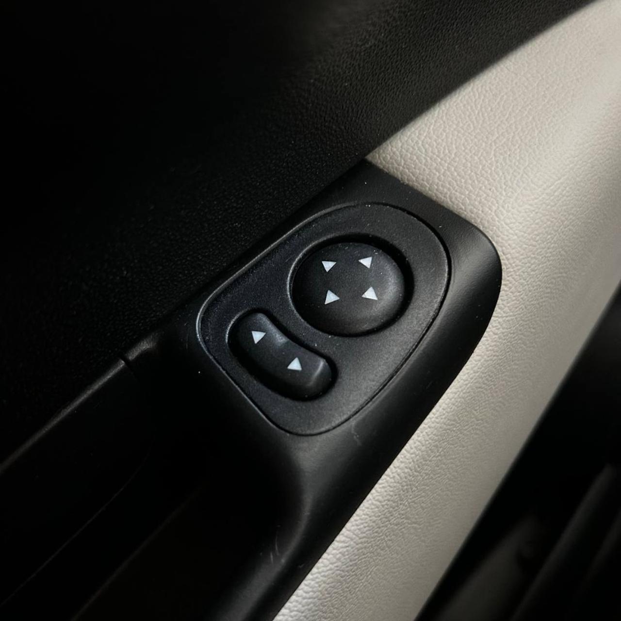 FIAT 500 1.0 Hybrid Star - 29