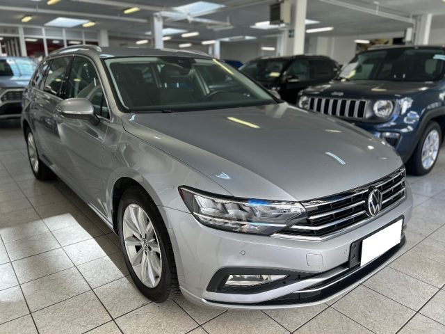 VOLKSWAGEN Passat Variant Grigio metallizzato