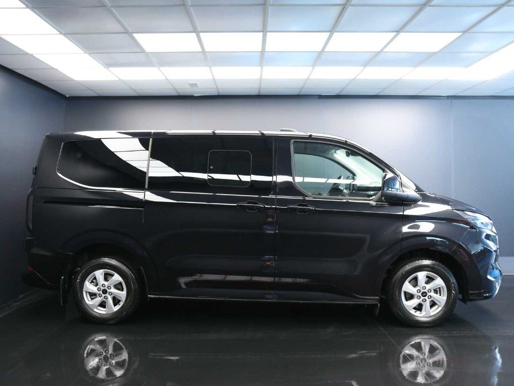 FORD Transit Custom 320 2.0 EcoBlue 136CV PC Combi Titanium - 11