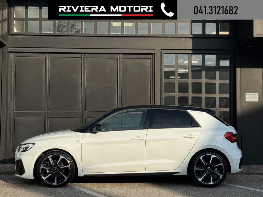 AUDI A1 SPB 30 TFSI S tronic Black Line - 3