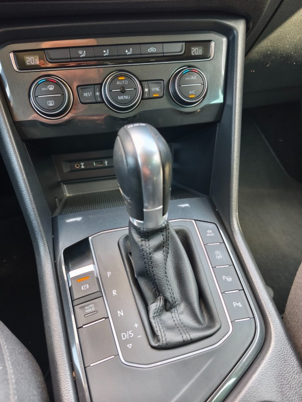 VOLKSWAGEN Tiguan 1.5 TSI 150 CV DSG Style Alcantara Virtual Cokpit - 10