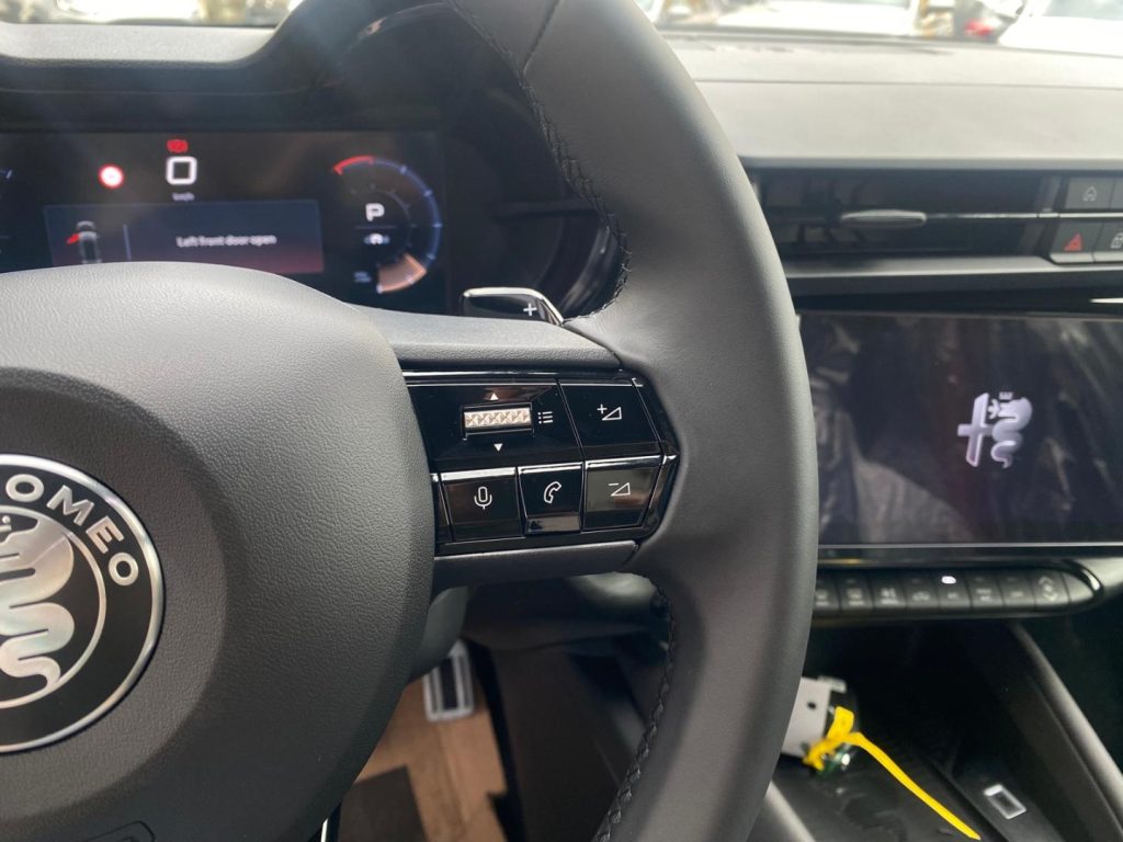 ALFA ROMEO Junior 1.2 145 CV Hybrid eDCT6 Speciale - 8