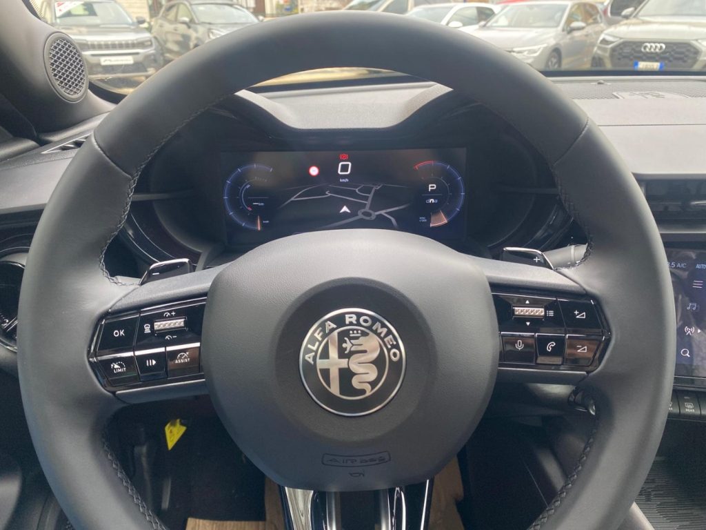 ALFA ROMEO Junior 1.2 145 CV Hybrid eDCT6 Speciale - 13