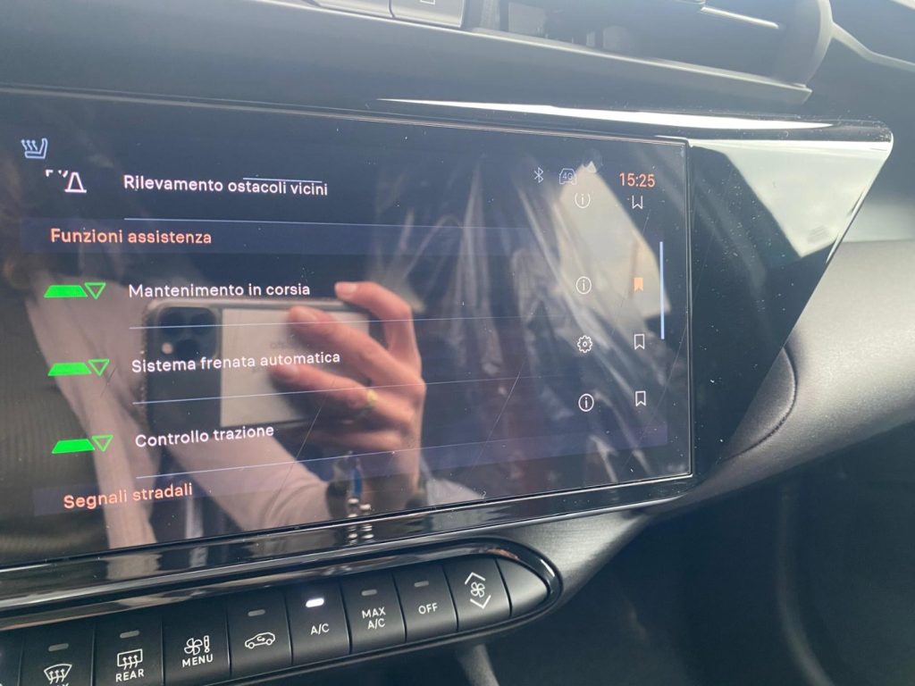 ALFA ROMEO Junior 1.2 145 CV Hybrid eDCT6 Speciale - 17