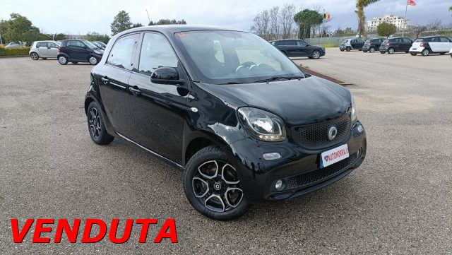 SMART ForFour Nero pastello