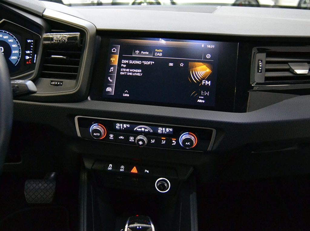 AUDI A1 SPB 30 TFSI S tronic Admired Advanced PROMO - 6