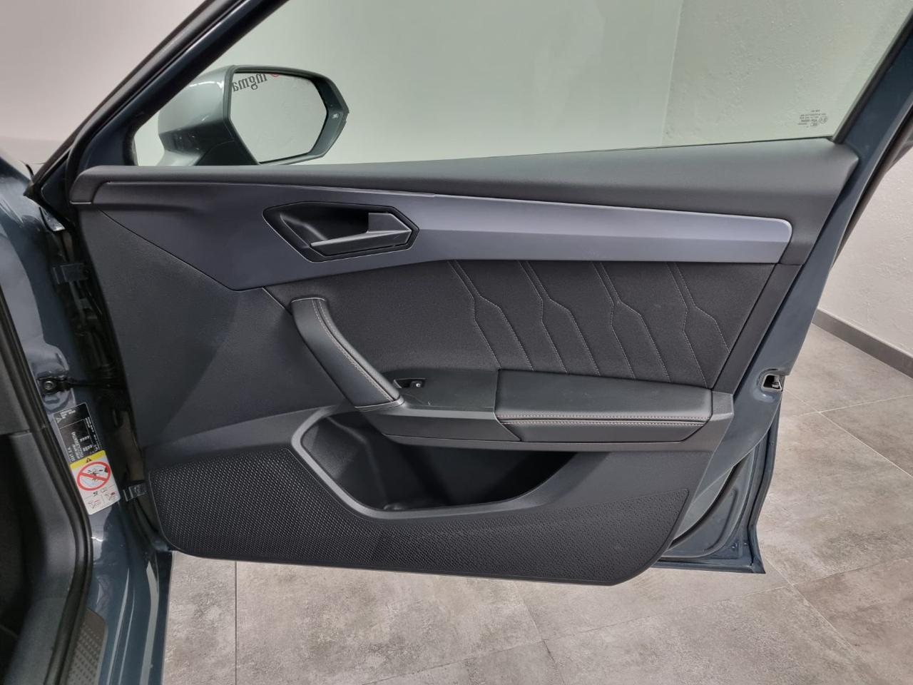 CUPRA Leon 1.5 Hybrid 150 CV DSG - 25