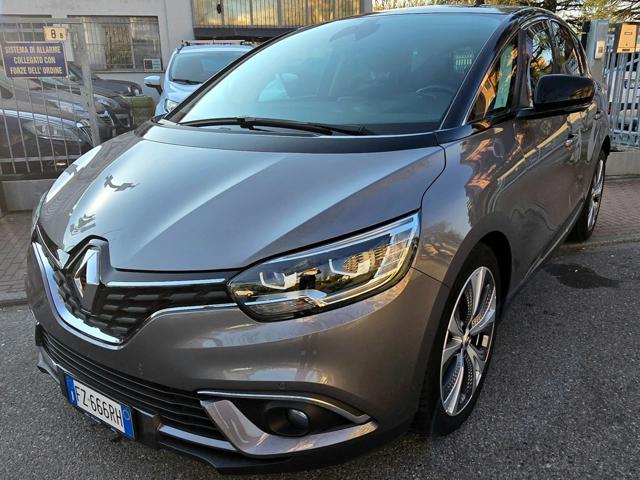 RENAULT Scenic Argento metallizzato