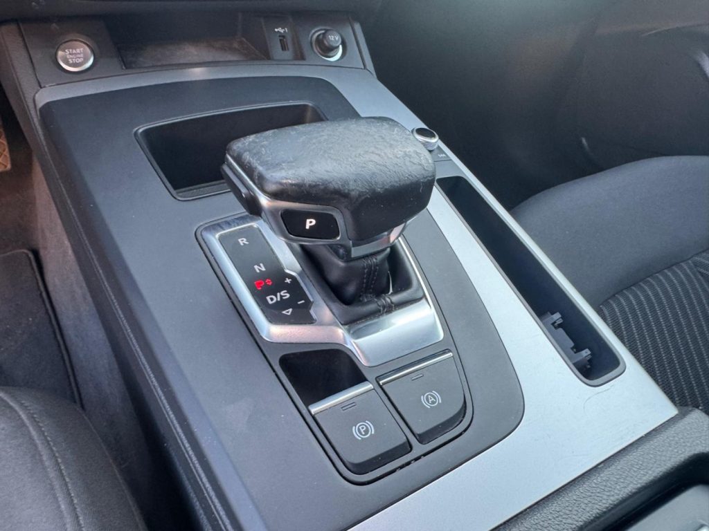 AUDI Q5 45 TFSI quattro MHEV S tronic Business Advanced - 10