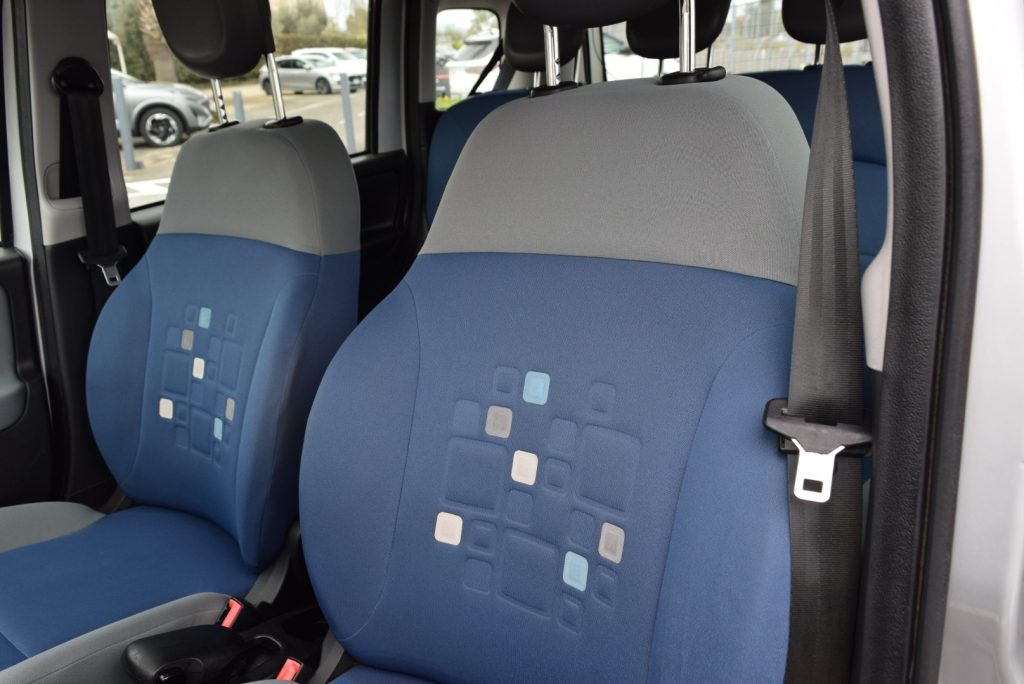 FIAT Panda 1.2 Lounge 69CV - 8