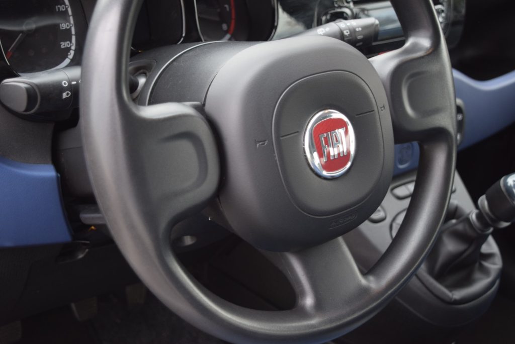 FIAT Panda 1.2 Lounge 69CV - 11