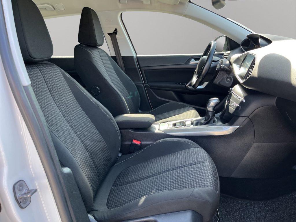 PEUGEOT 308 SW 1.6CV AUTOMATICO - 9