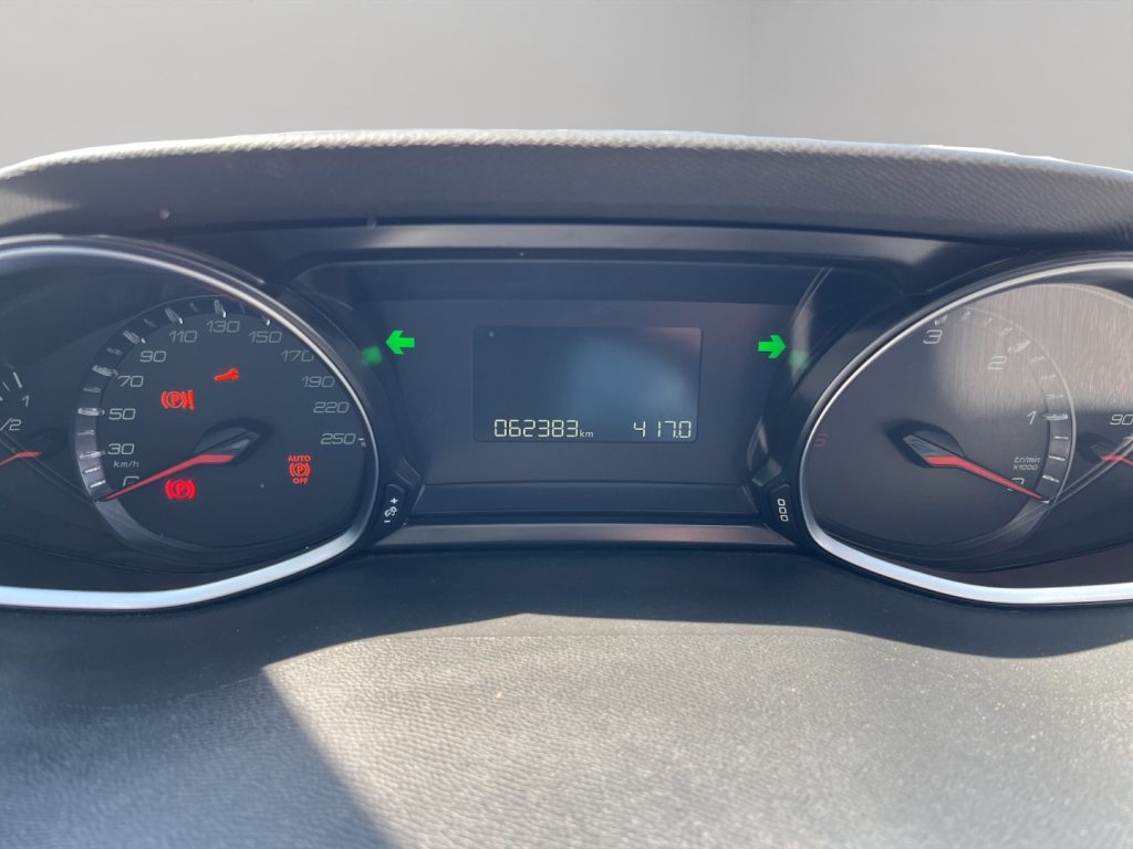 PEUGEOT 308 SW 1.6CV AUTOMATICO - 12