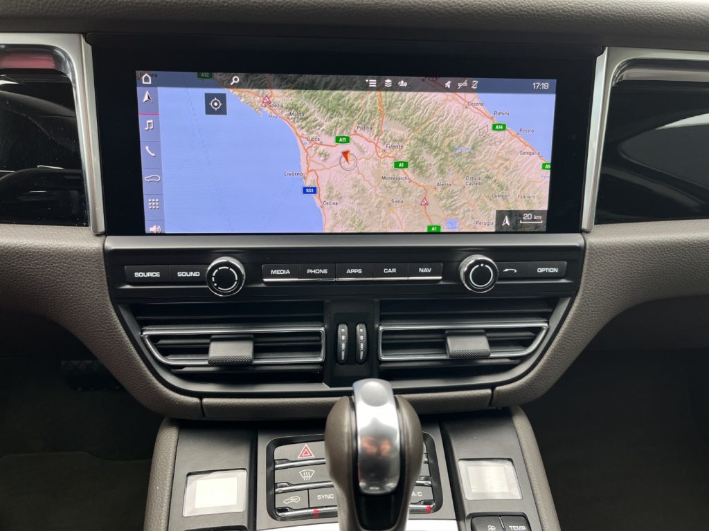 PORSCHE Macan 2.0 245CV AZIENDALE - 14