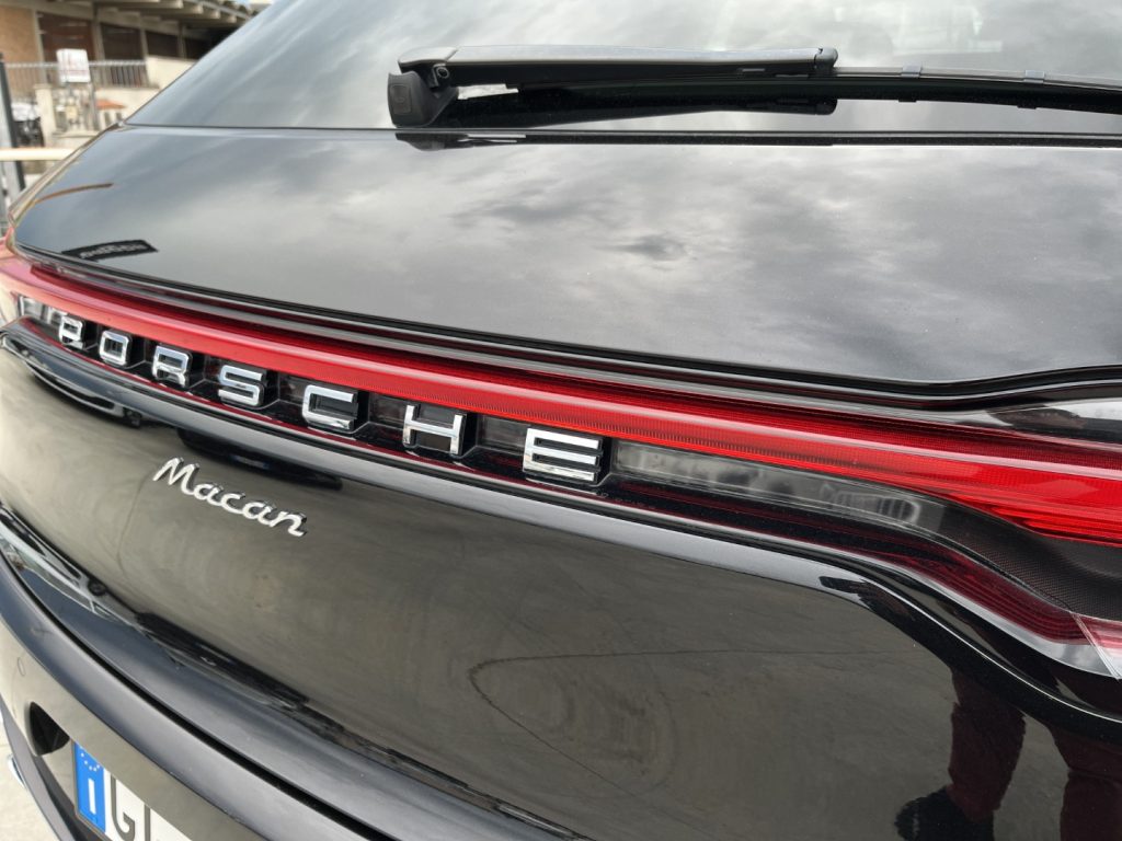 PORSCHE Macan 2.0 245CV AZIENDALE - 16