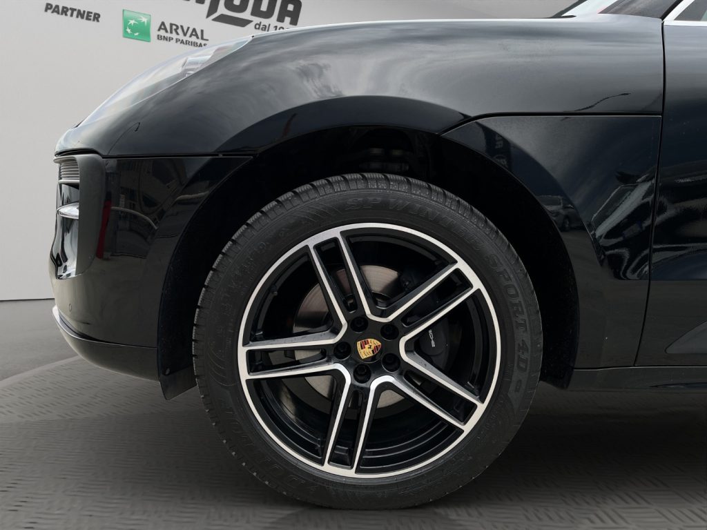 PORSCHE Macan 2.0 245CV AZIENDALE - 19