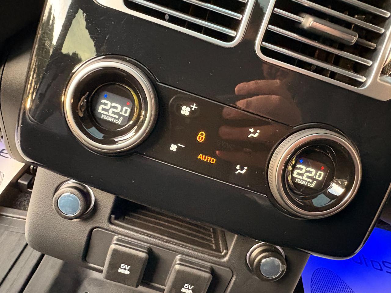 LAND ROVER Range Rover 3.0 SDV6 Autobiography - 34