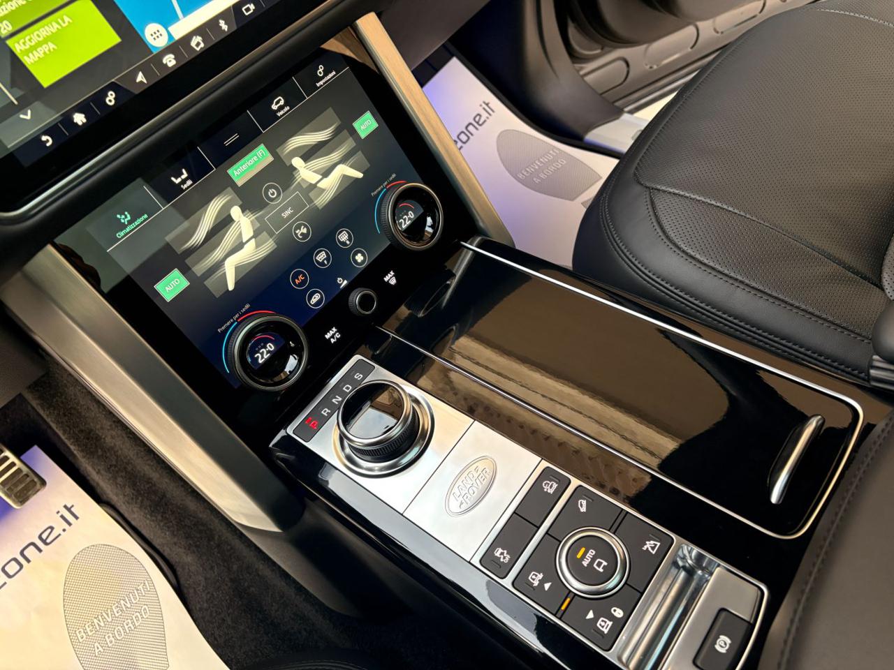 LAND ROVER Range Rover 3.0 SDV6 Autobiography - 37